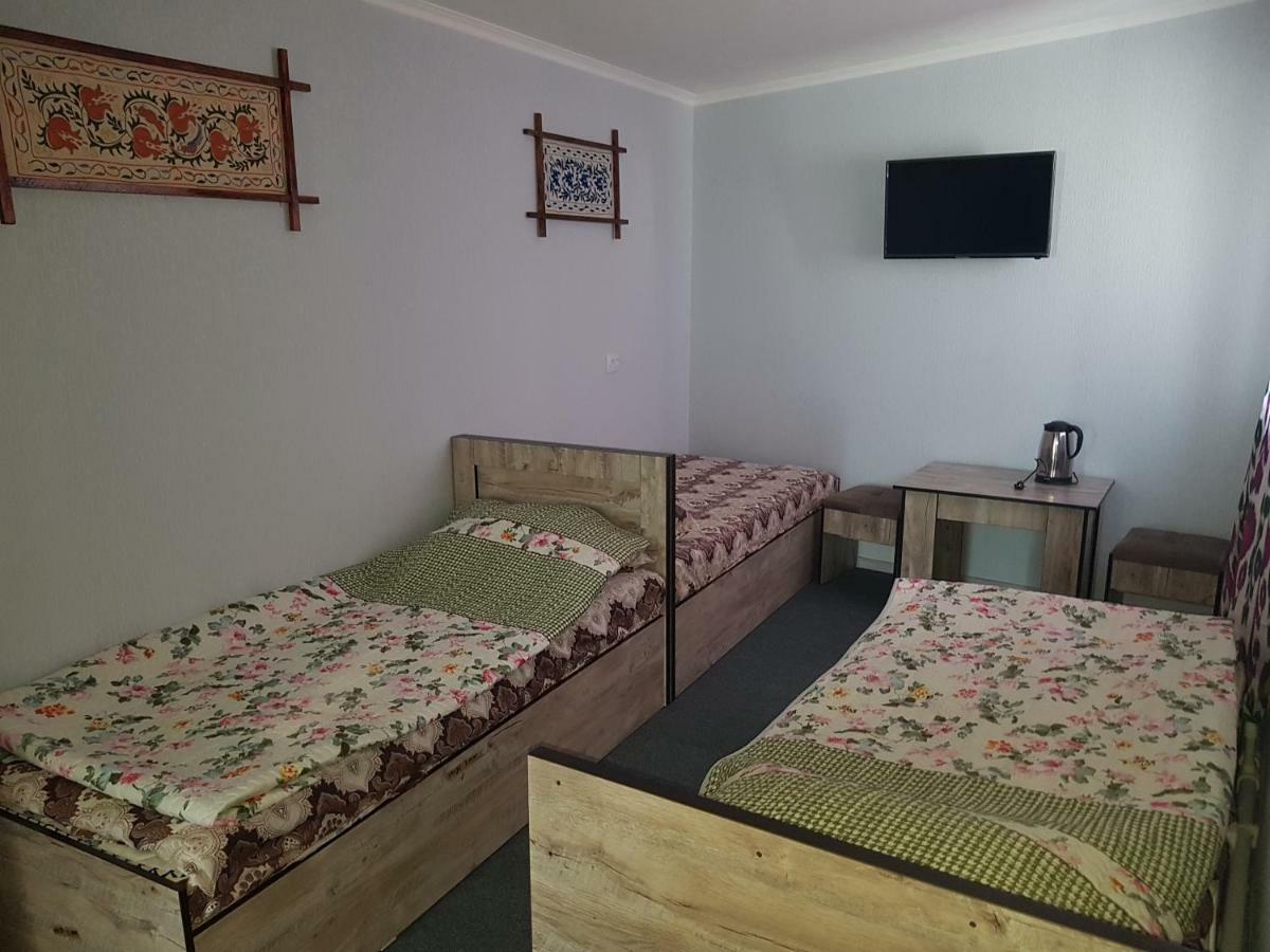 Guest House Ibrohim حلال Buchara Exterior foto